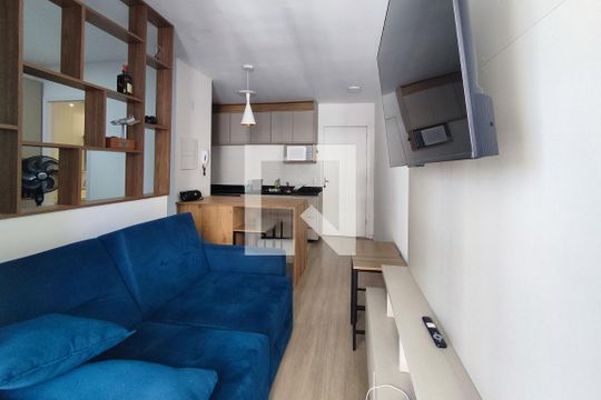 Apartamento para alugar com 1 quarto, 33m² em Capão Raso, Curitiba