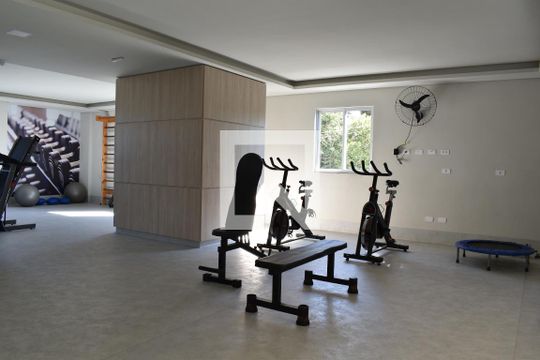 Área comum - Academia de apartamento para alugar com 1 quarto, 33m² em Capão Raso, Curitiba