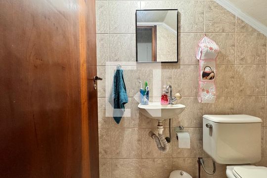 Lavabo de casa à venda com 3 quartos, 150m² em Vila Pires, Santo André