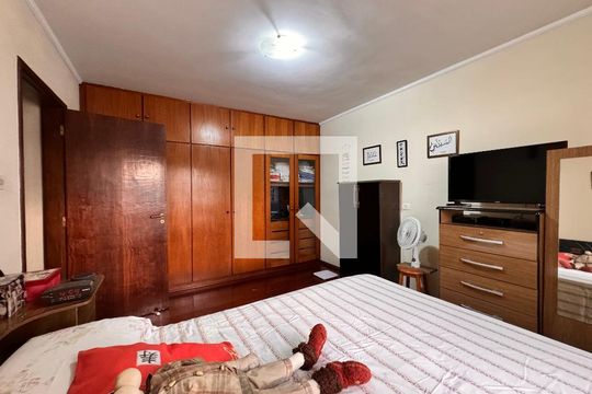 Quarto 1 de casa à venda com 3 quartos, 150m² em Vila Pires, Santo André