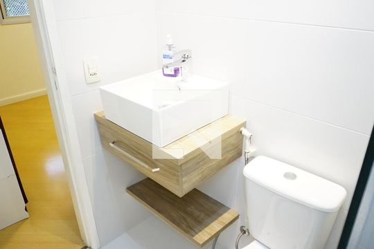 Banheiro Suite de apartamento para alugar com 3 quartos, 96m² em Anil, Rio de Janeiro