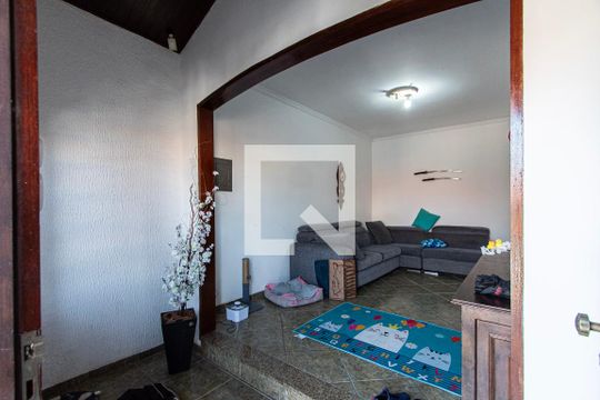 Casa para alugar com 5 quartos, 250m² em Jardim Paulistano, Sorocaba