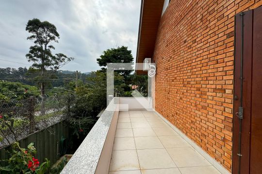 sacada da Suíte 1 de casa de condomínio para alugar com 4 quartos, 450m² em Alphaville, Santana de Parnaíba