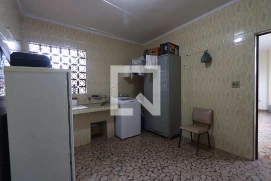 Lavanderia Casa 2 de casa à venda com 5 quartos, 427m² em Jardim Ana Rosa, São Paulo