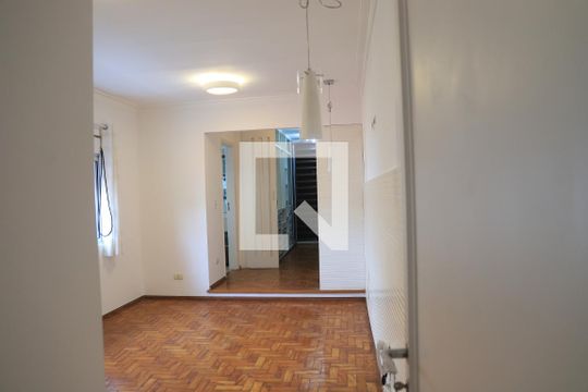 Suíte de casa à venda com 3 quartos, 189m² em Mirandópolis, São Paulo