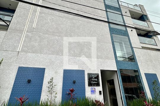 Fachada de apartamento à venda com 2 quartos, 52m² em Vila Constança, São Paulo