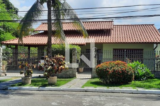 Fachada da Casa de casa de condomínio à venda com 4 quartos, 460m² em Anil, Rio de Janeiro