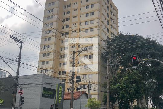 Fachada de apartamento à venda com 2 quartos, 72m² em Vila Carrão, São Paulo