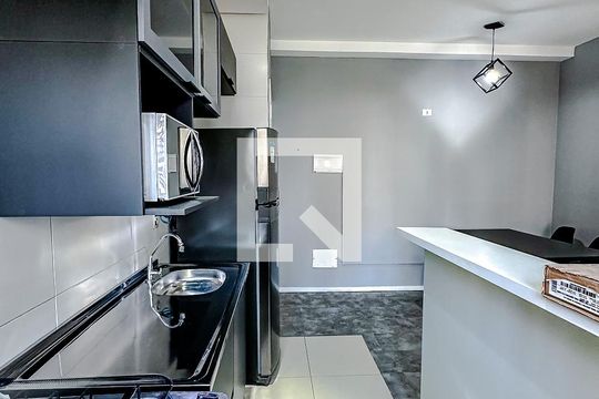 Cozinha de apartamento à venda com 1 quarto, 40m² em Vila Regente Feijó, São Paulo