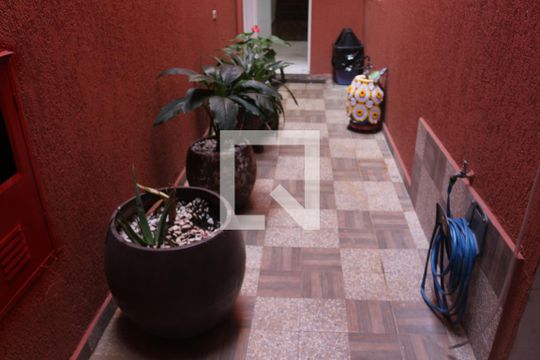 Quintal de casa à venda com 4 quartos, 270m² em Mauá, São Caetano do Sul