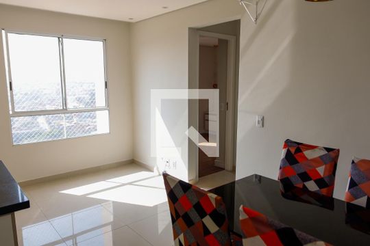 sala de apartamento à venda com 2 quartos, 45m² em Conceição, Osasco