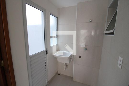 Sala / Cozinha / Área de Serviço de apartamento para alugar com 2 quartos, 39m² em Limão, São Paulo
