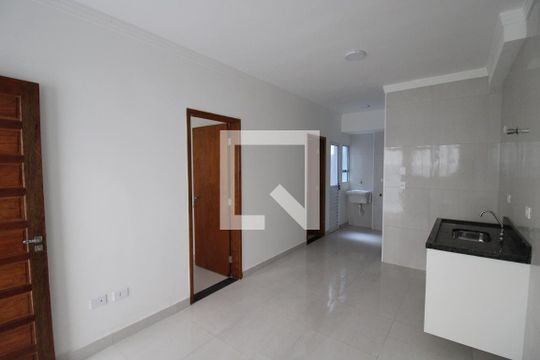 Sala / Cozinha / Área de Serviço de apartamento para alugar com 2 quartos, 39m² em Limão, São Paulo
