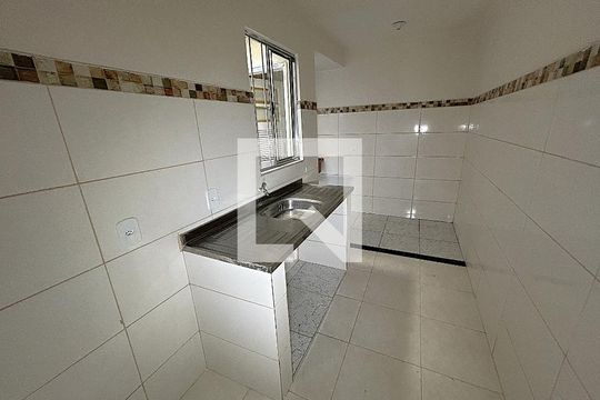 Cozinha de casa para alugar com 3 quartos, 100m² em Marechal Hermes, Rio de Janeiro