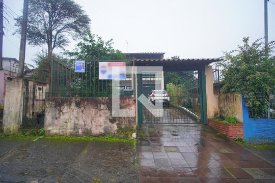 Fachada de casa à venda com 4 quartos, 230m² em Primavera, Novo Hamburgo