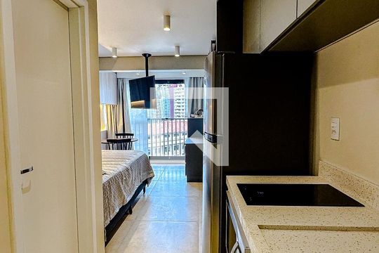 Cozinha  de apartamento para alugar com 1 quarto, 26m² em Vila Mariana, São Paulo