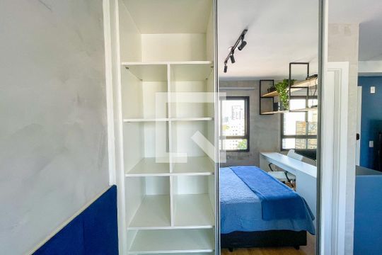 Studio de kitnet/studio à venda com 1 quarto, 24m² em Pinheiros, São Paulo