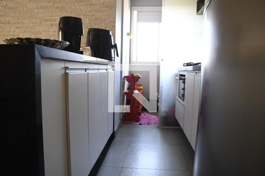 Cozinha de apartamento para alugar com 2 quartos, 61m² em Bairro Nakamura Park, Cotia