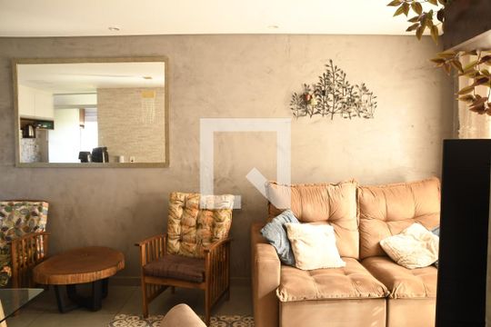 Sala de apartamento para alugar com 2 quartos, 61m² em Bairro Nakamura Park, Cotia