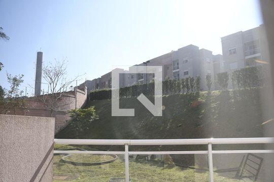 Sala de apartamento para alugar com 2 quartos, 61m² em Bairro Nakamura Park, Cotia