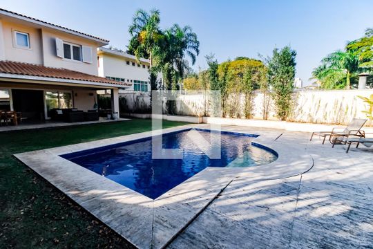 Área comum - Piscina de casa para alugar com 3 quartos, 656m² em Vila Tramontano, São Paulo