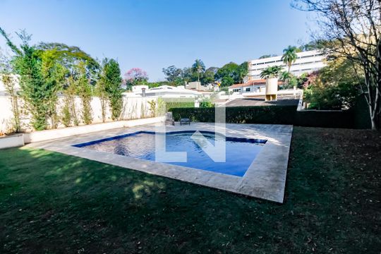 Área comum - Piscina de casa para alugar com 3 quartos, 656m² em Vila Tramontano, São Paulo