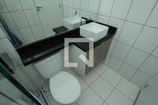 Banheiro de kitnet/studio à venda com 1 quarto, 26m² em Jardim Panorama, São Paulo