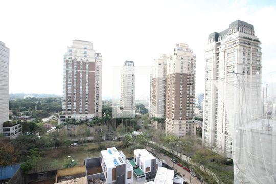 Vista  de kitnet/studio à venda com 1 quarto, 26m² em Jardim Panorama, São Paulo