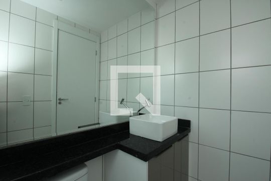 Banheiro de kitnet/studio à venda com 1 quarto, 26m² em Jardim Panorama, São Paulo