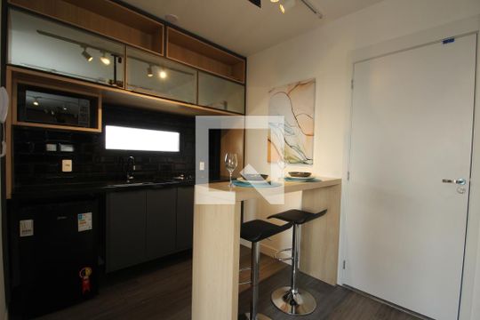 Studio de kitnet/studio à venda com 1 quarto, 26m² em Jardim Panorama, São Paulo