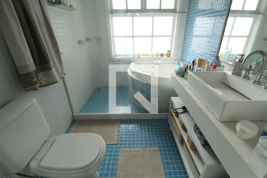 Banheiro da suíte  de casa à venda com 4 quartos, 700m² em Jacarepaguá, Rio de Janeiro