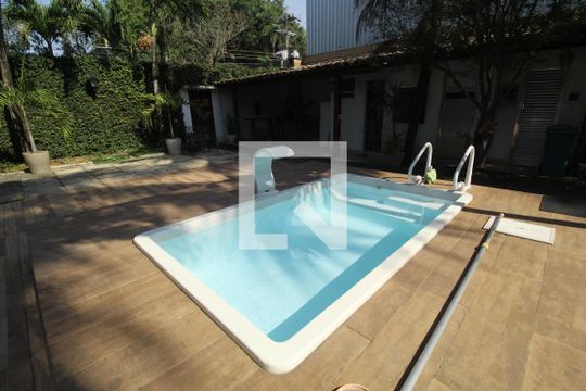 Quintal - Piscina de casa à venda com 4 quartos, 700m² em Jacarepaguá, Rio de Janeiro