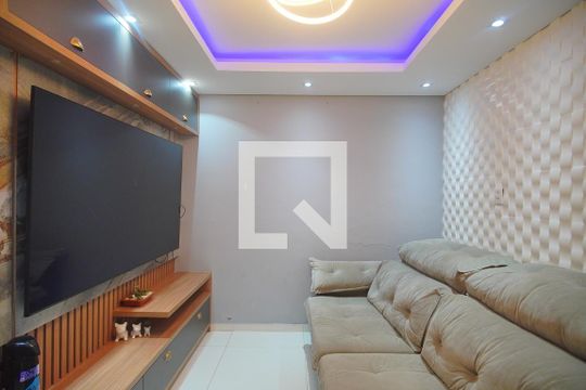 Sala de casa à venda com 2 quartos, 220m² em Roselândia, Novo Hamburgo