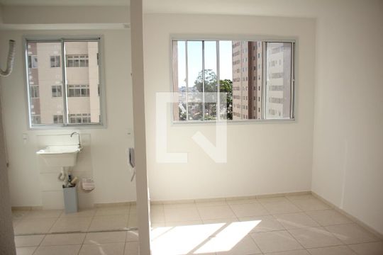 Sala de apartamento à venda com 2 quartos, 48m² em Jk, Contagem