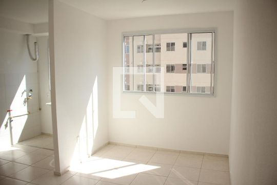 Sala de apartamento à venda com 2 quartos, 48m² em Jk, Contagem