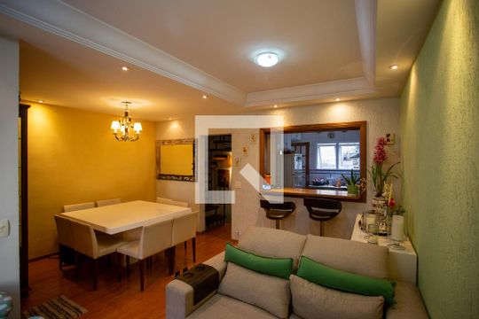 Sala de casa à venda com 3 quartos, 200m² em Centro, Diadema