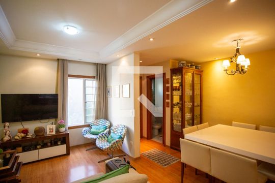 Sala de casa à venda com 3 quartos, 200m² em Centro, Diadema