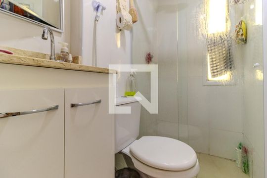 Banheiro de apartamento para alugar com 1 quarto, 45m² em Vila Buarque, São Paulo