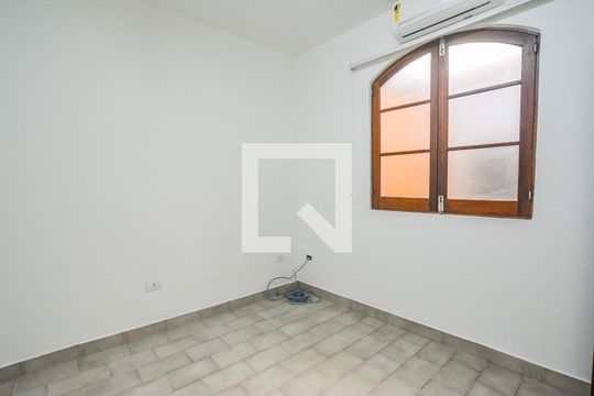 Quarto de Serviço de casa à venda com 3 quartos, 220m² em Vila Floresta, Santo André