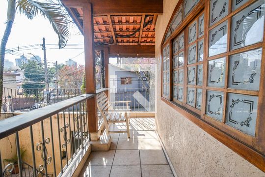 Varanda de casa à venda com 3 quartos, 220m² em Vila Floresta, Santo André