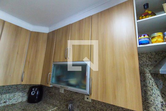 Cozinha de apartamento à venda com 2 quartos, 60m² em Itaquera, São Paulo