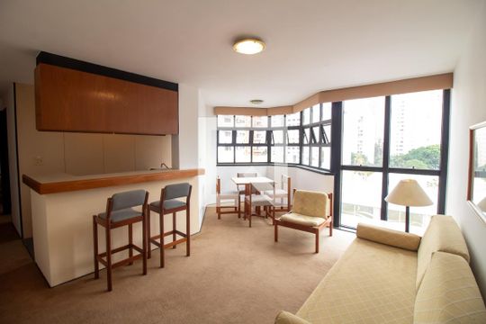Sala de apartamento para alugar com 1 quarto, 50m² em Campo Belo, São Paulo