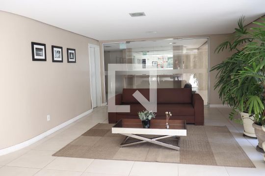 Hall social de apartamento à venda com 2 quartos, 67m² em Centro, São Leopoldo