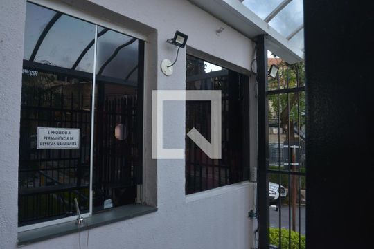 Fachada de apartamento para alugar com 3 quartos, 66m² em Vila Valparaíso, Santo André