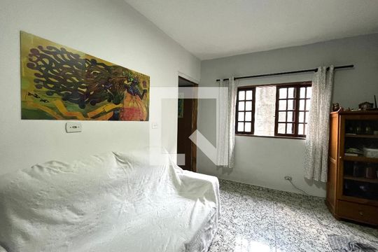 Casa à venda com 2 quartos, 120m² em Cidade Domitila, São Paulo