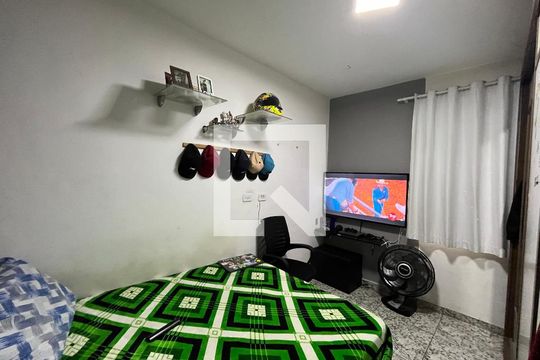 Suite 1 de casa à venda com 2 quartos, 120m² em Cidade Domitila, São Paulo