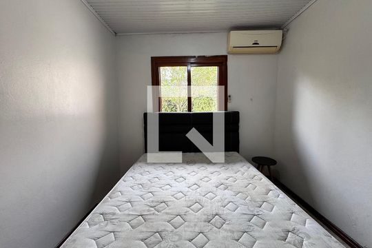 Quarto 1 de casa à venda com 2 quartos, 110m² em Padre Reus, São Leopoldo