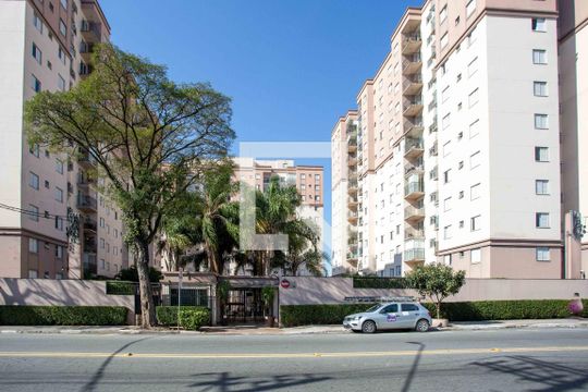 Fachada do condomínio de apartamento para alugar com 3 quartos, 65m² em Centro, Diadema