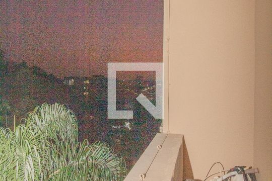 Varanda Sala de apartamento para alugar com 3 quartos, 60m² em Jardim Santa Terezinha (zona Leste), São Paulo