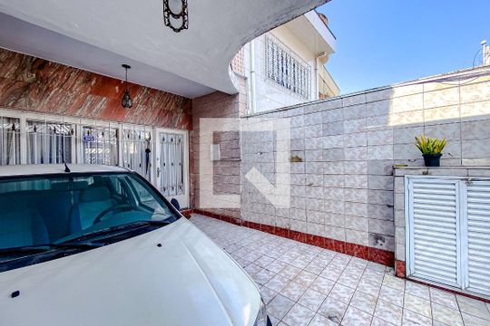 Garagem de casa à venda com 3 quartos, 130m² em Jardim Anália Franco, São Paulo